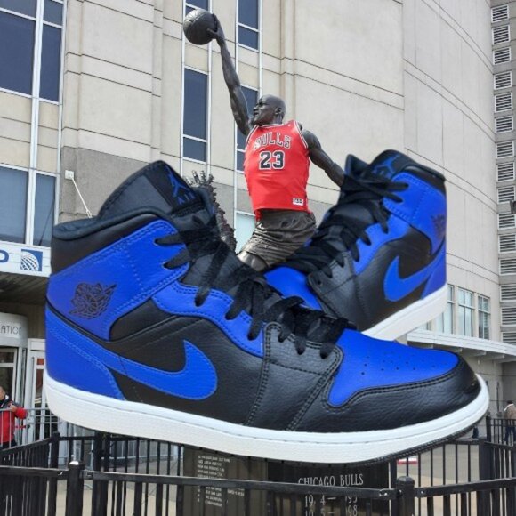 Nike Air Jordan 1 Mid "Hyper Royal" Black Blue #554724-077 Shoes Sneakers 12 - Picture 2 of 15